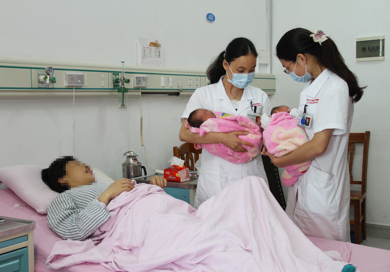 梅州市人民医院 梅州首例试管婴儿成功在我院降生,而且是龙凤胎!